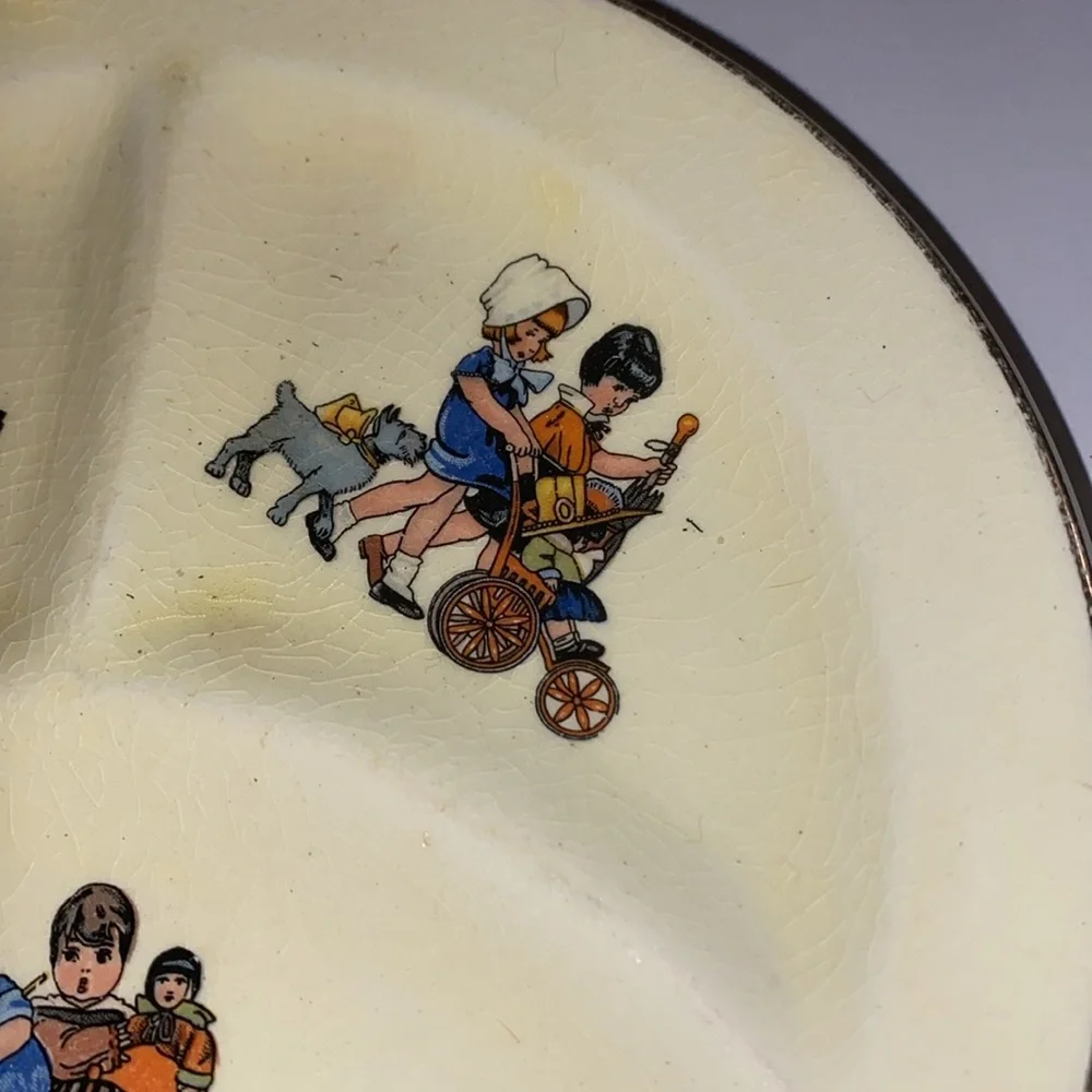 Children’s Divided Baby Plate For Serving child when learning to eat Trim Gold